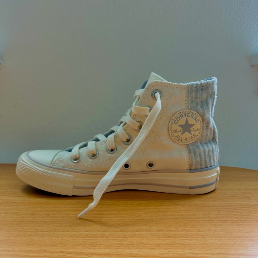 Converse - Chuck Taylor All Star - image 2
